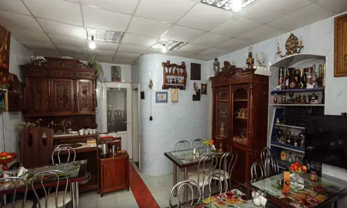 هتل ایساکا تفلیس